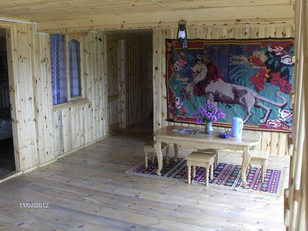 Guest House Mirgvela Omalo المظهر الخارجي الصورة